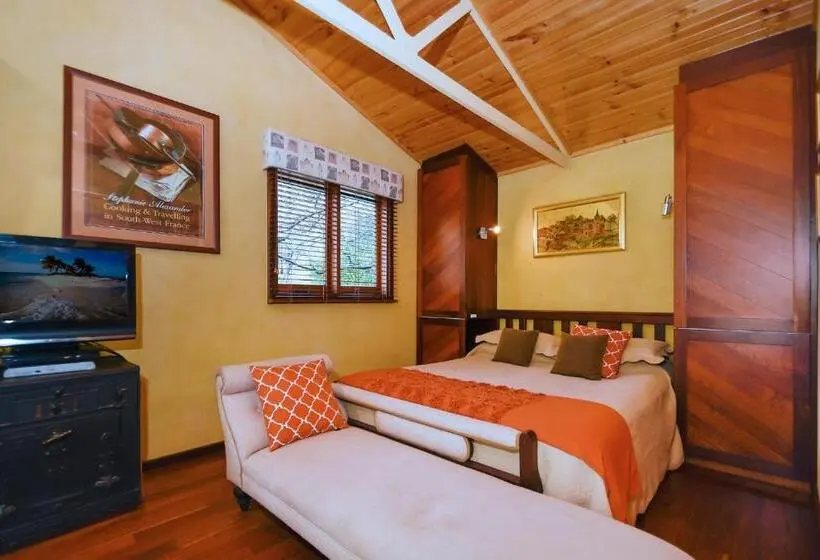 Sviitti Poreallas, Ford House Bed & Breakfast