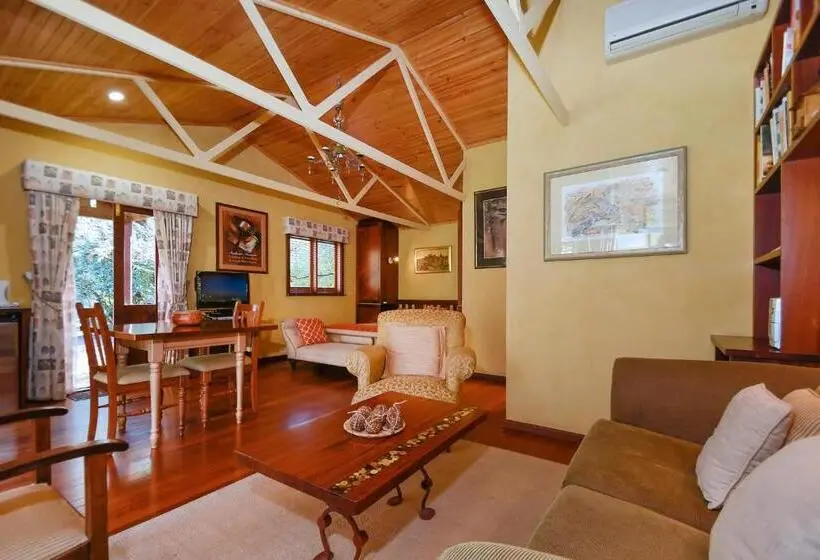 Sviitti Poreallas, Ford House Bed & Breakfast