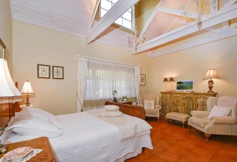 Sviitti Poreallas, Ford House Bed & Breakfast