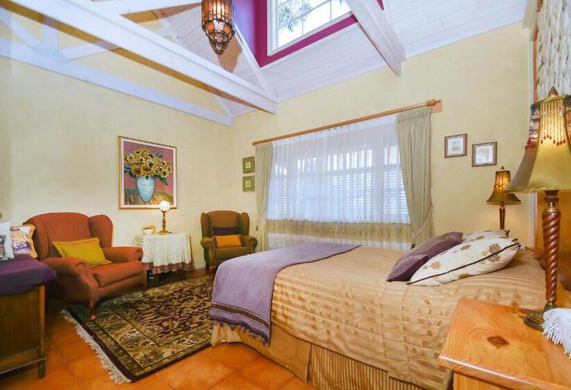 جناح مزود بجاكوزى, Ford House Bed & Breakfast