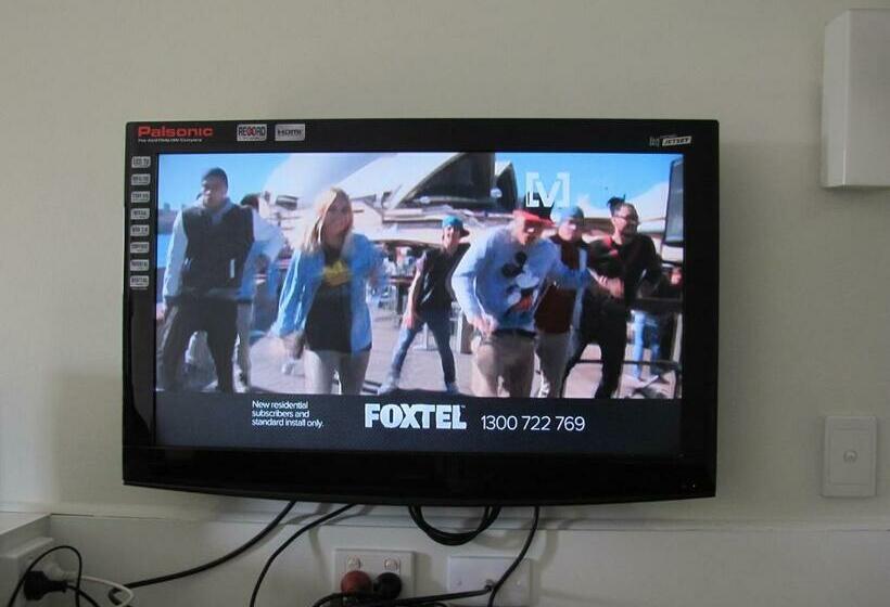 اتاق استاندارد با تخت بزرگ, Tweed Central Motel