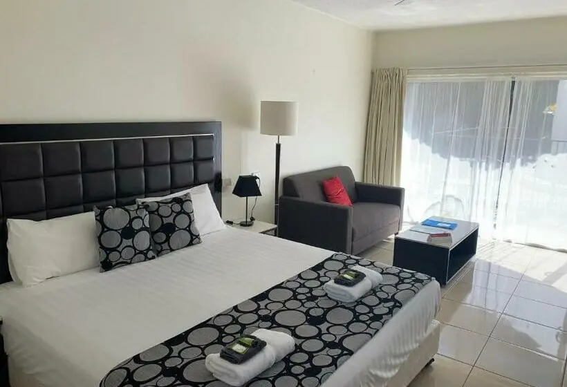 Standard-huone King-vuode, Tweed Central Motel