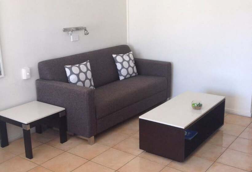 اتاق استاندارد با تخت بزرگ, Tweed Central Motel