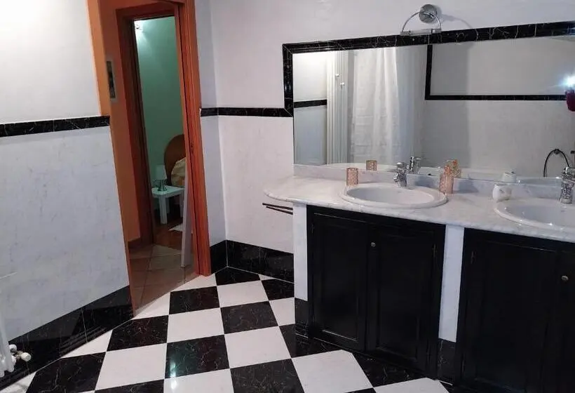 2ベッドルームアパートメント, Bed & Breakfast Il Pignomo