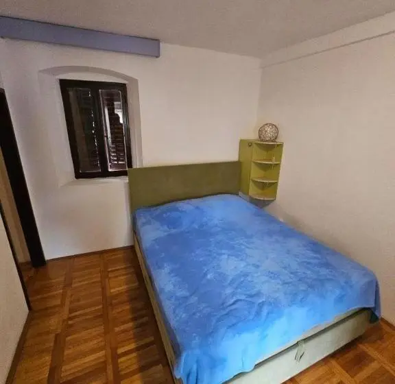سوییت خانوادگی, Majka 2 Apartments