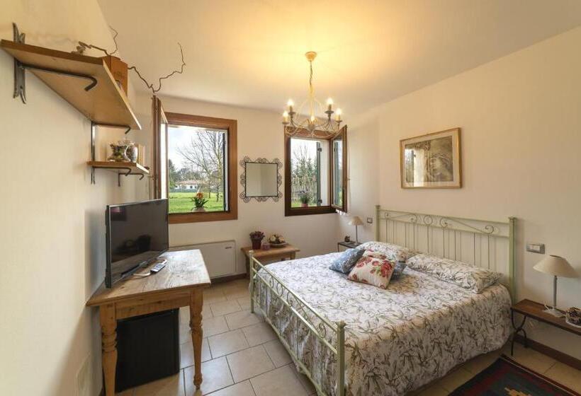 اتاق ساده سه نفره, Agriturismo Al Botteniga