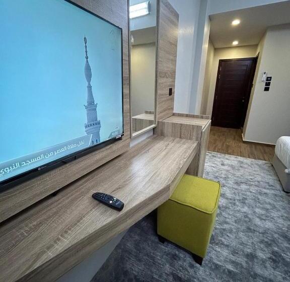 اتاق لوکس, Madinah Deluxe