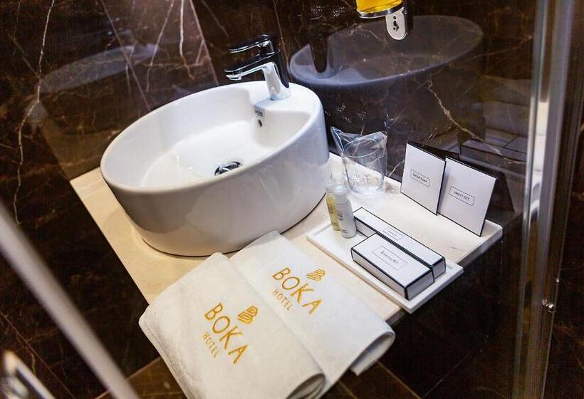 استودیوی استاندارد, Boka