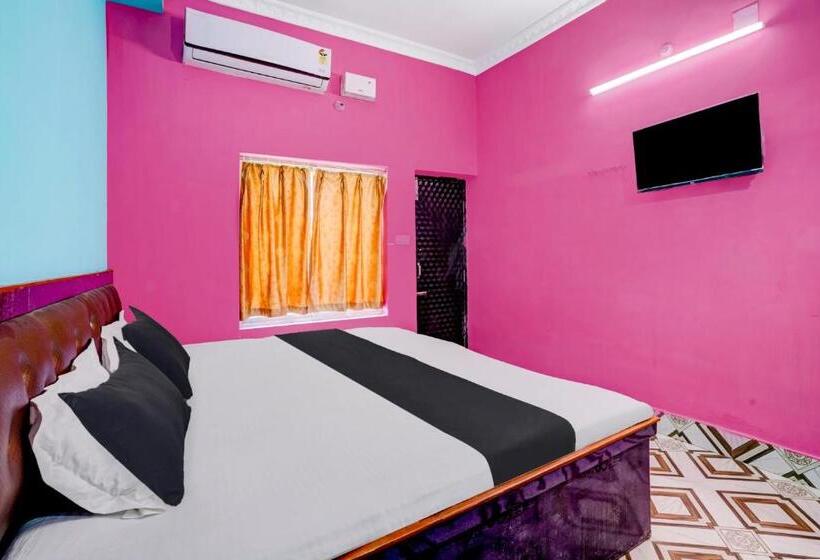 트리플 클래식 룸, O Om Palace & Banquet Hall