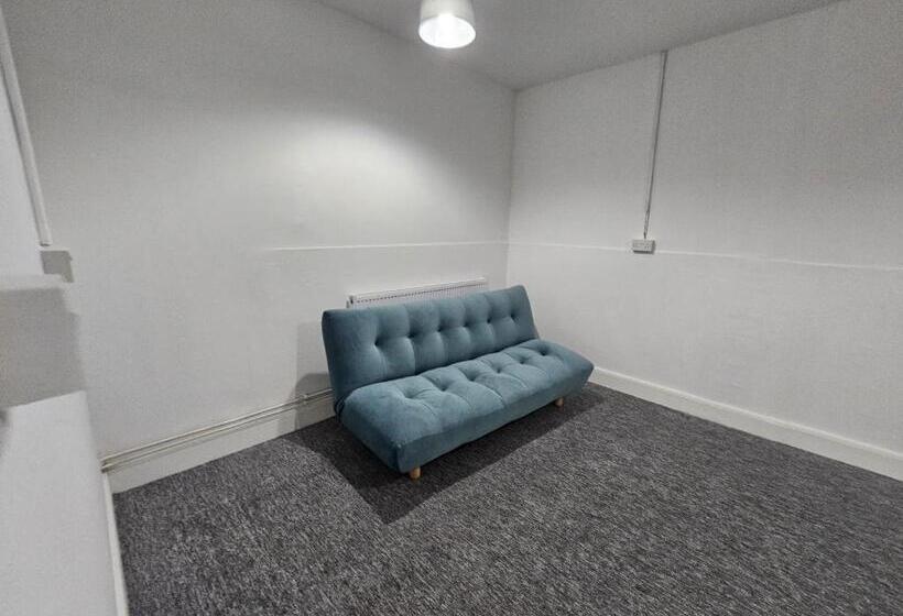 דירת חדר, Livestay Affordable En Suite Studio Rooms In London, N14