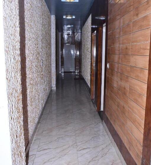 Standardrum, Adarsh Residency