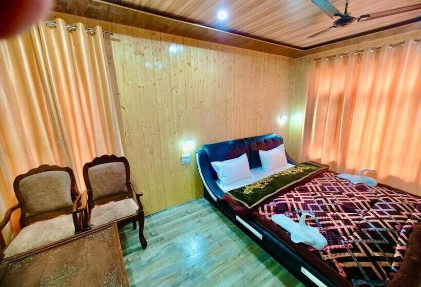 标准间带山景, Lady Pahalgam Resort Operated By Zaara Resorts