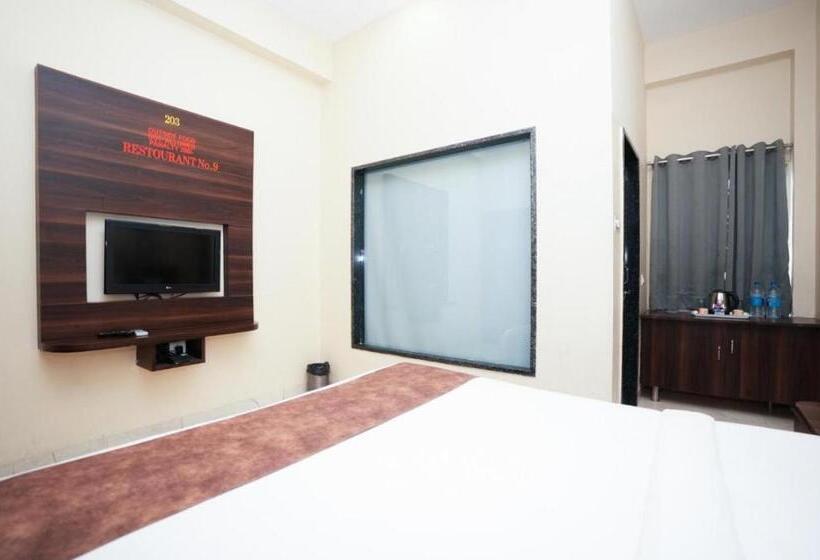 Quarto Familiar, Mangal Mountain View