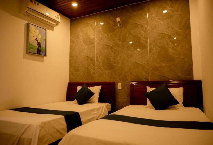 اتاق خانوادگی, Golden Guesthouse