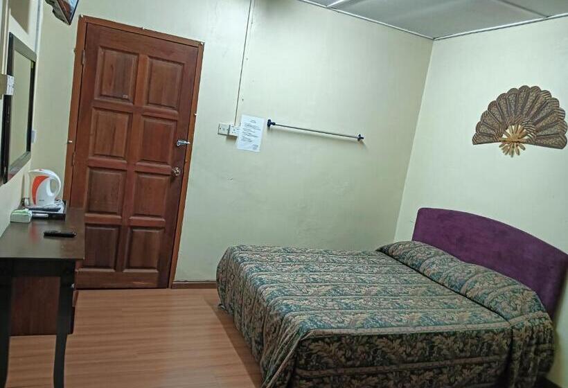 غرفة أساسية, Sri Juliana Chalet