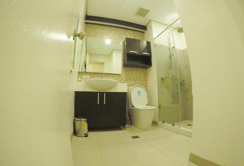 스탠다드 스튜디오 (전망), Pico De Loro Room Jacana A Bldg
