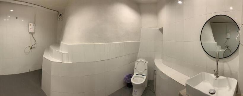 スイート, Amazing Inn Koh Tao