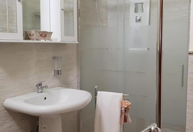 חדר סטנדרט עם מיטת קינג, Villa Grazia