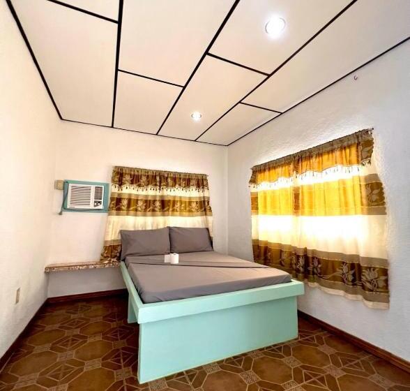 패밀리 방갈로, Green Garden Beach Resort, Sipalay