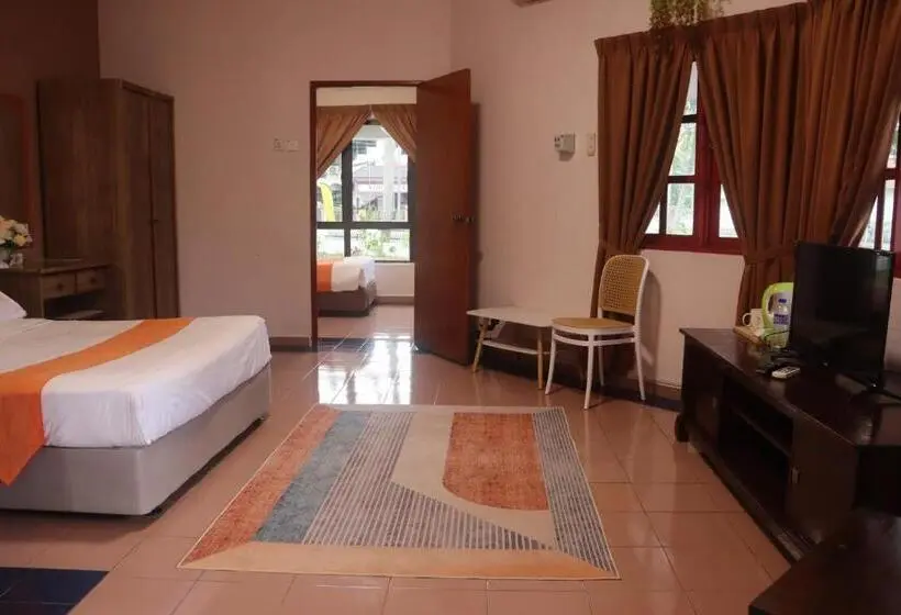 スーペリアトリプルルーム, Bunga Raya Resort Parit Buntar