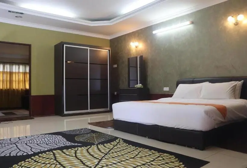 キングサイズベッドのスーペリアルーム, Bunga Raya Resort Parit Buntar