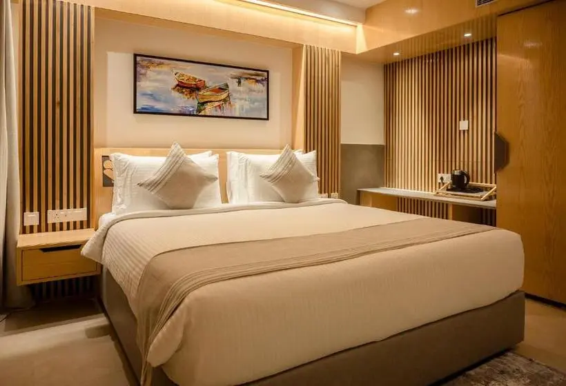 Deluxe-huone, Lake View