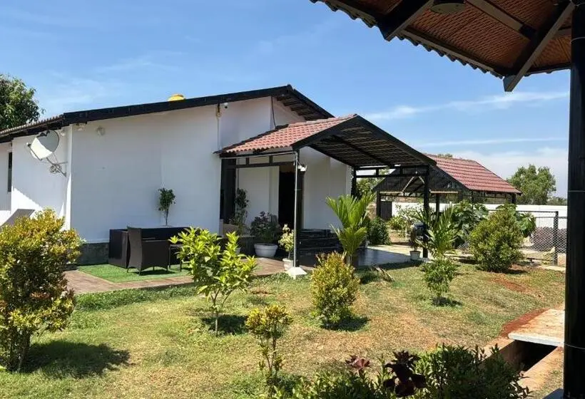 Villa 1 Makuuhuone, Raj Home Stay