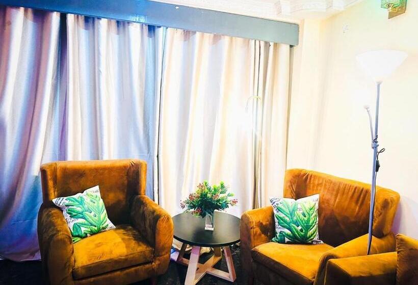 اتاق اکونومی, The Central Heartbeat Haven Intercity