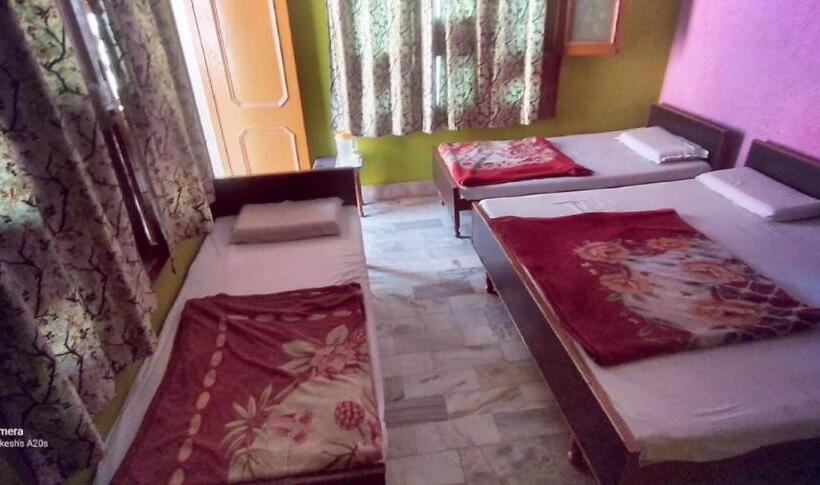 غرفة ديلوكس عائلية, Gayatri Guest House Haridwar Near Railway Station   Ganga Ghat   Best Hotel In Haridwar