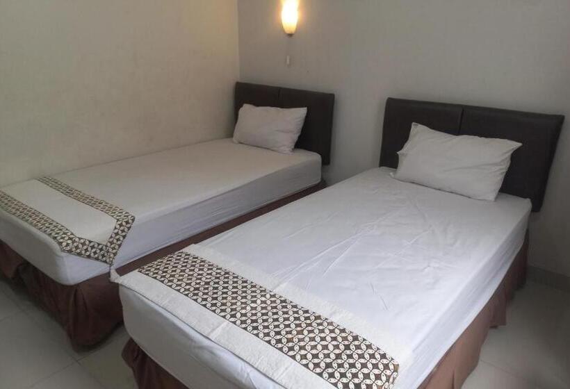 Номер Deluxe, Capital O 93872 Natura Guest House Syariah