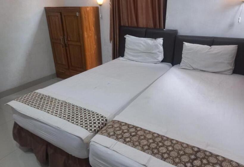 Номер Deluxe, Capital O 93872 Natura Guest House Syariah