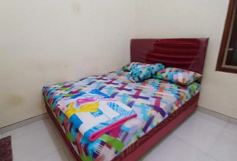 اتاق اکونومی, Spot On 93819 Homestay Shinta Syariah
