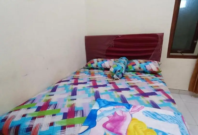 اتاق اکونومی, Spot On 93819 Homestay Shinta Syariah