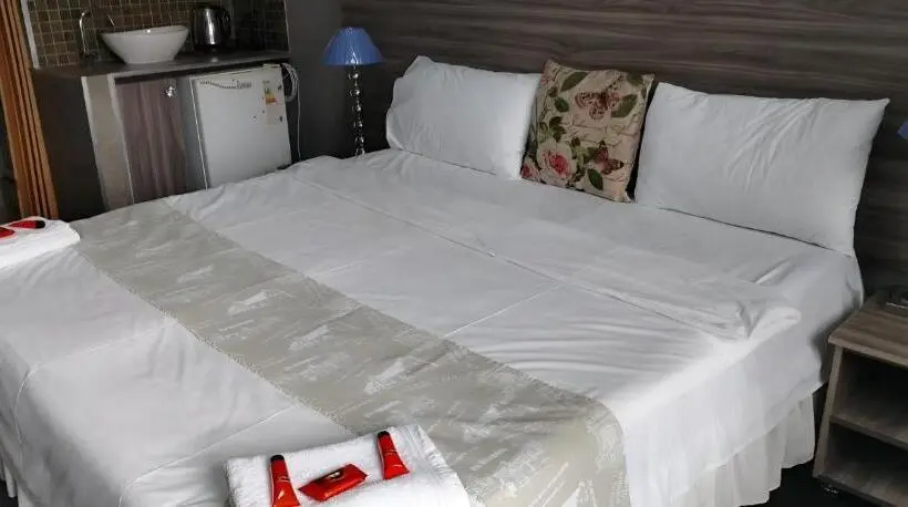 اتاق استاندارد, Fumods Guest House