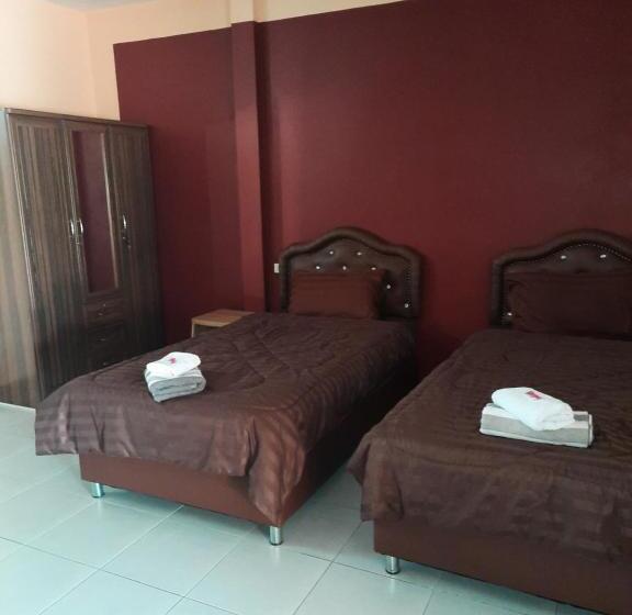 غرفة قياسية مزوَّدة بتراس, Vanessa Guest House