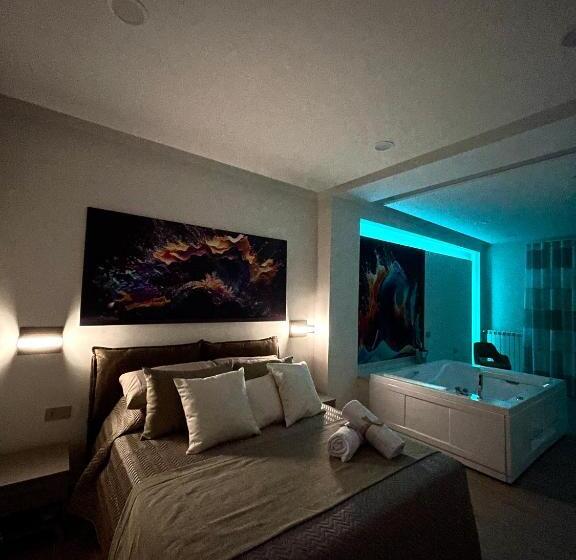 Номер Стандарт с Гидромассажем, Colombo Suite
