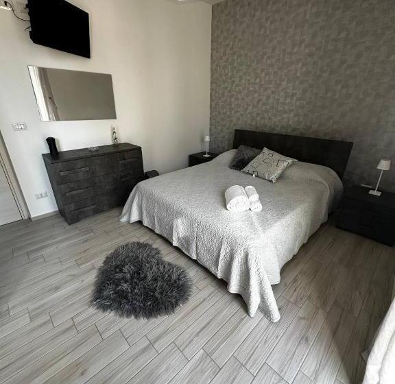 バルコニー付きスタンダードルーム, Bella Puglia Bed And Breakfast