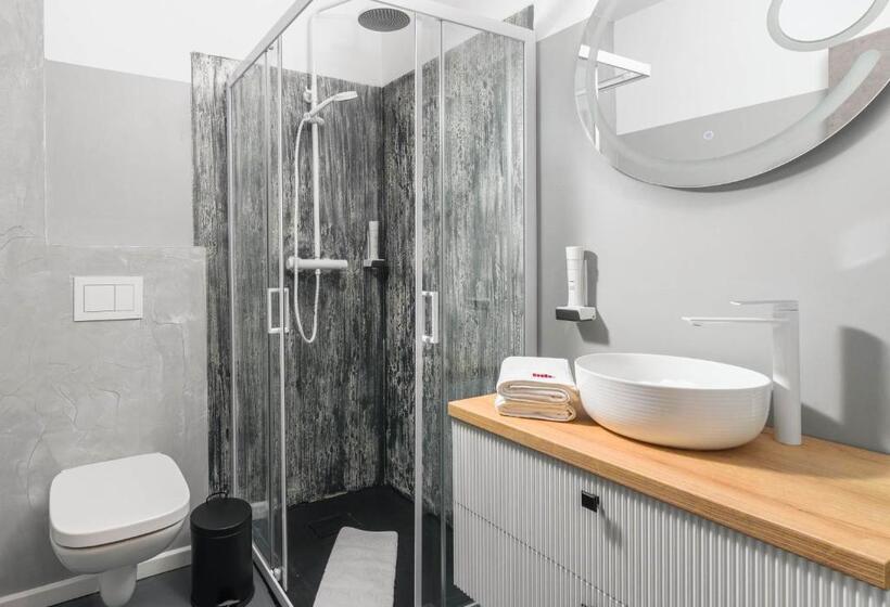 Номер Стандарт с Террасой, Urban Budget