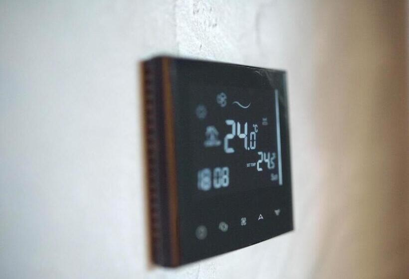 Номер Economy, Urban Budget