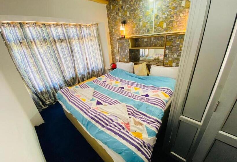 Quarto Economy, Ashoor Residence Leh Ladakh