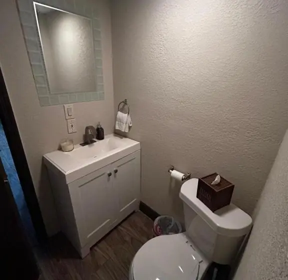 テラス付きスタンダードルーム, Cozy Studio Apartment With Private Entrance And Patio
