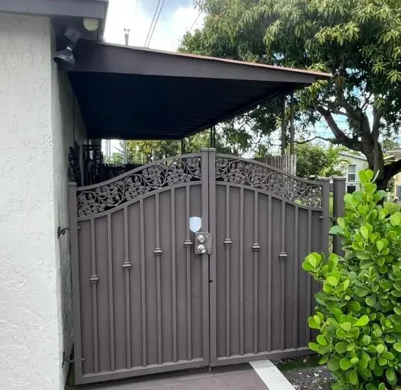 テラス付きスタンダードルーム, Cozy Studio Apartment With Private Entrance And Patio