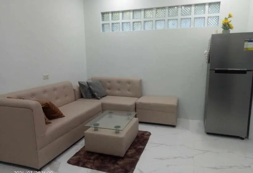 ファミリールーム, Manel Guest House