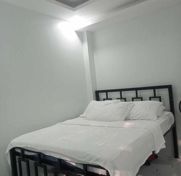 패밀리 룸, Manel Guest House