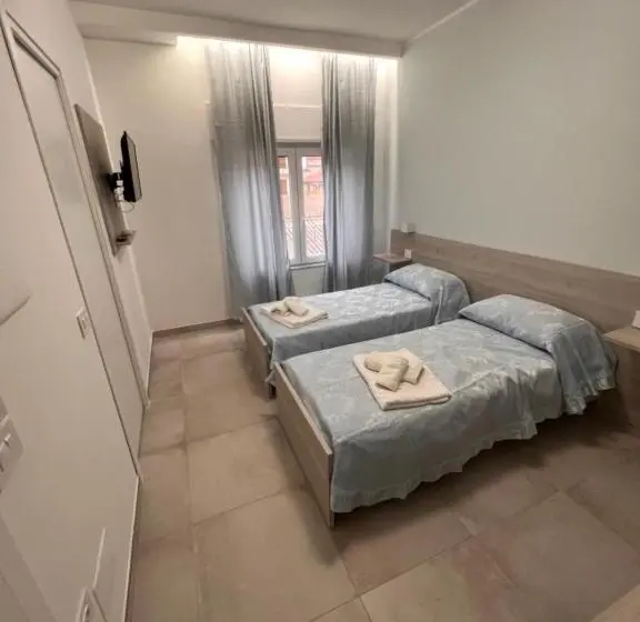 اتاق سوپریور با چشم‌انداز کوهستان, Porta Sul Mare