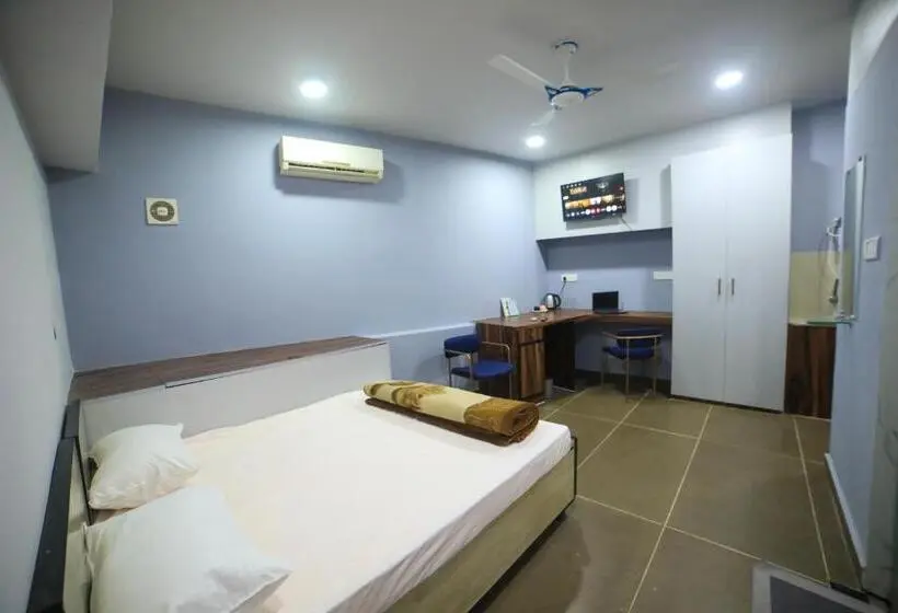デラックスファミリールーム, Ramashray Premium Studio Apartments