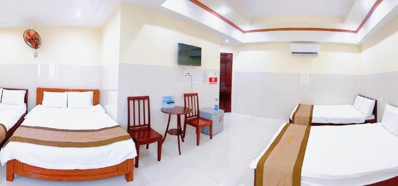 تختخواب در اتاق مشترک, Tường Vi Motel