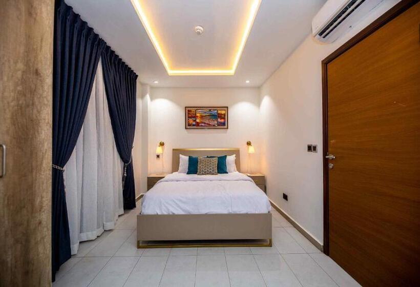 إستوديو قياسى, Park Apartments