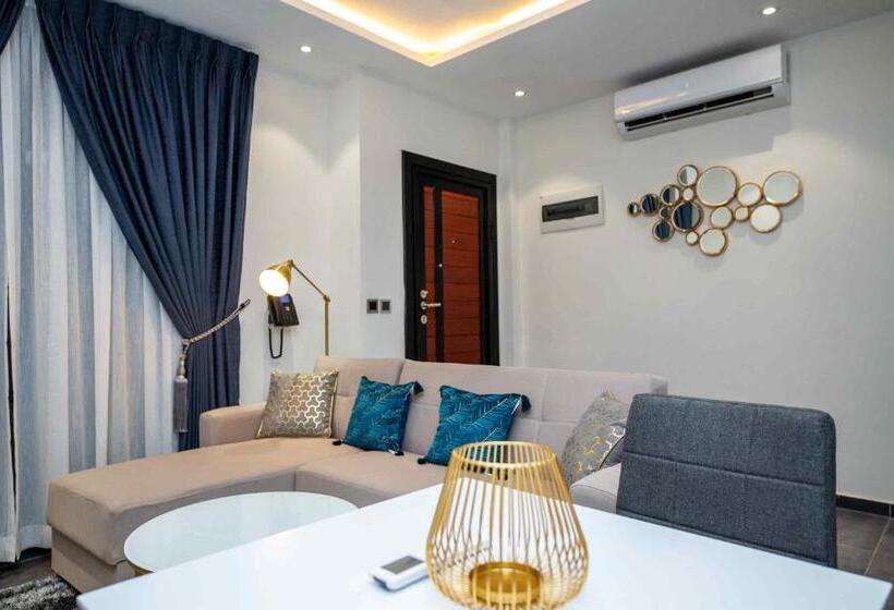 شقة غرفة واحدة, Park Apartments