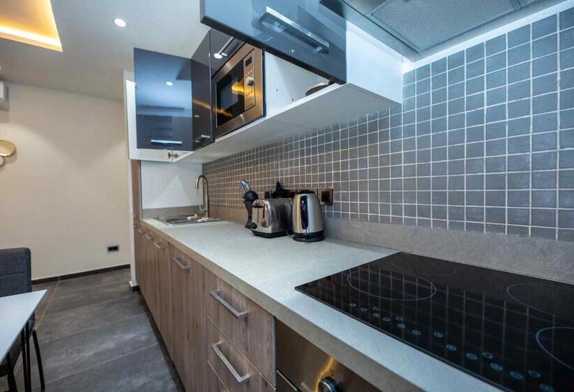 Апартаменты 1 Спальня, Park Apartments